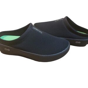 Oofos OOcoozie Sport Mule Women Size 9
